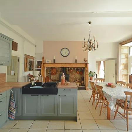 Moulin Du Martinet - Historic Mill With Private Pool And Within Walking Distance To Nearest Village Willa Saint-Médard-dʼExcideuil